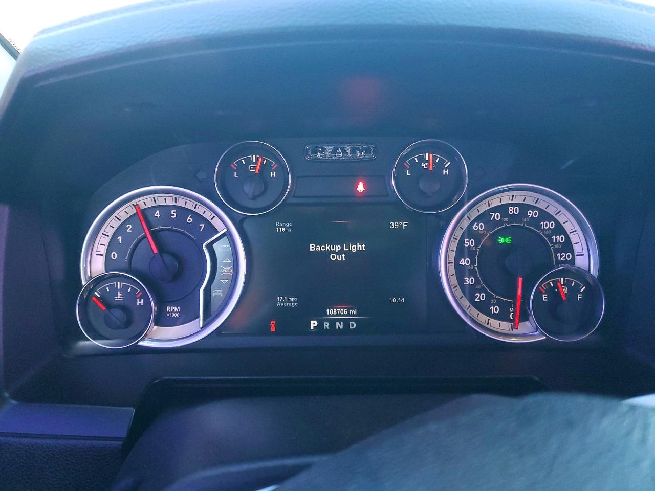 2017 RAM 1500 SPORT photo 9