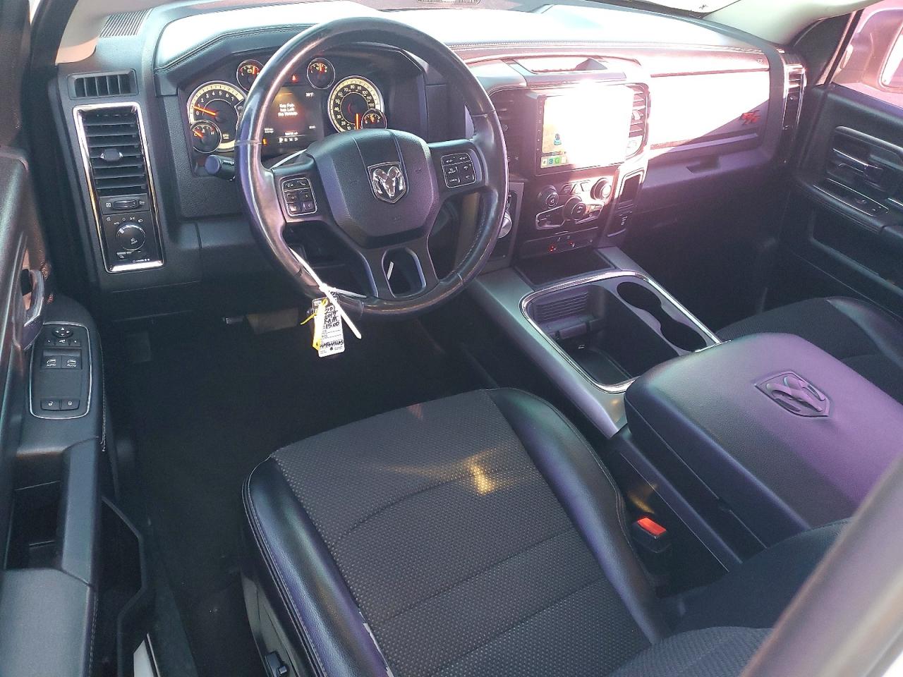 2017 RAM 1500 SPORT photo 8
