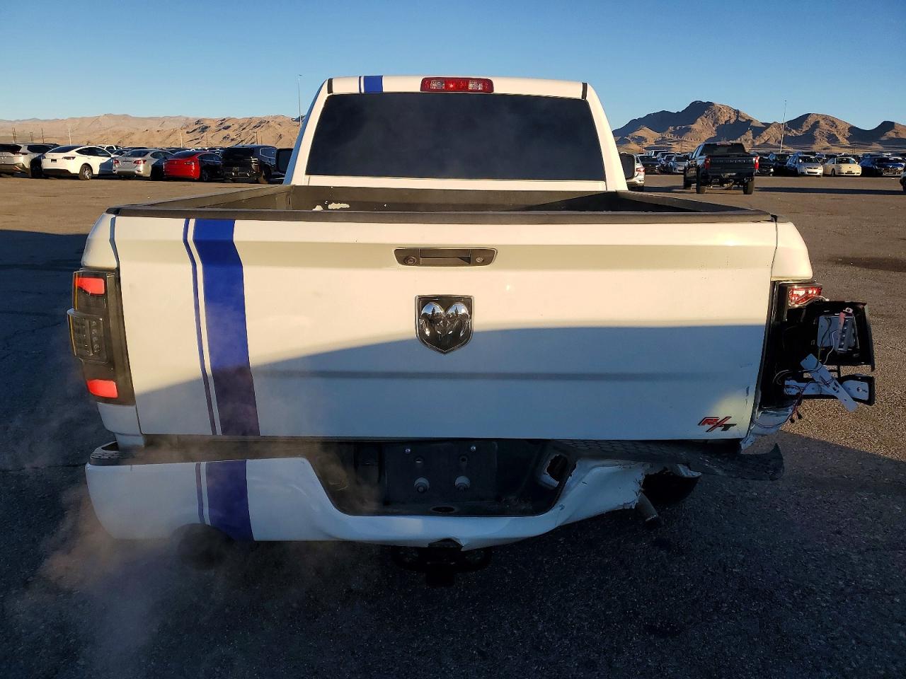 2017 RAM 1500 SPORT photo 6