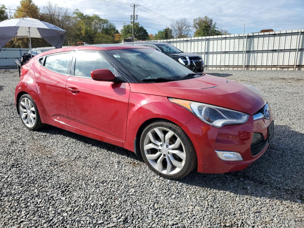 2013 HYUNDAI VELOSTER photo 10