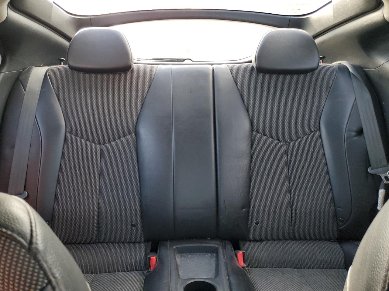 2013 HYUNDAI VELOSTER photo 28