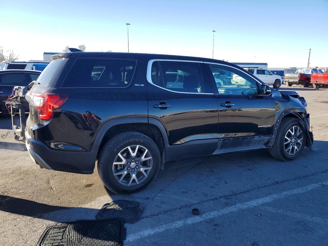 2021 GMC ACADIA SLE photo 3