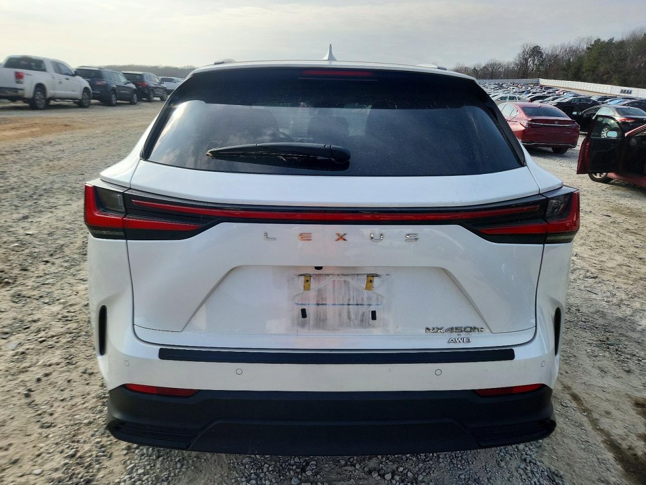 2024 LEXUS NX 450H LUXURY photo 11