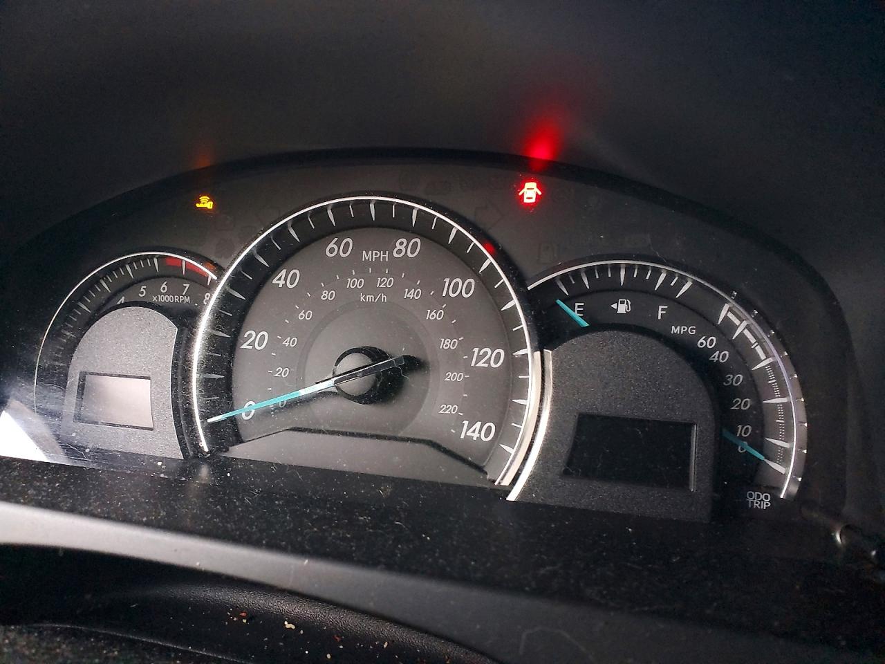 2012 TOYOTA CAMRY BASE photo 9