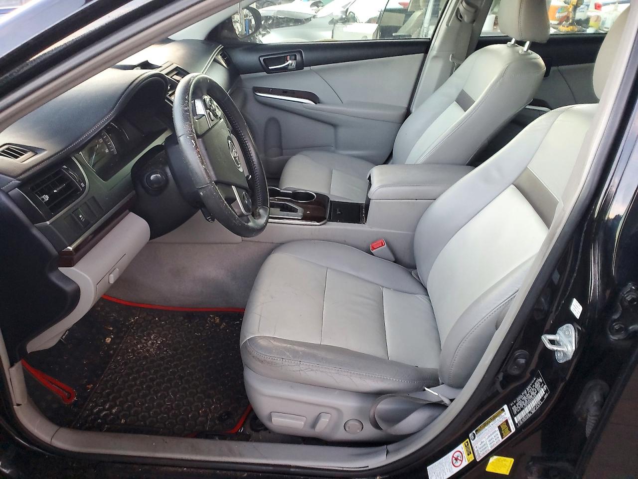 2012 TOYOTA CAMRY BASE photo 7