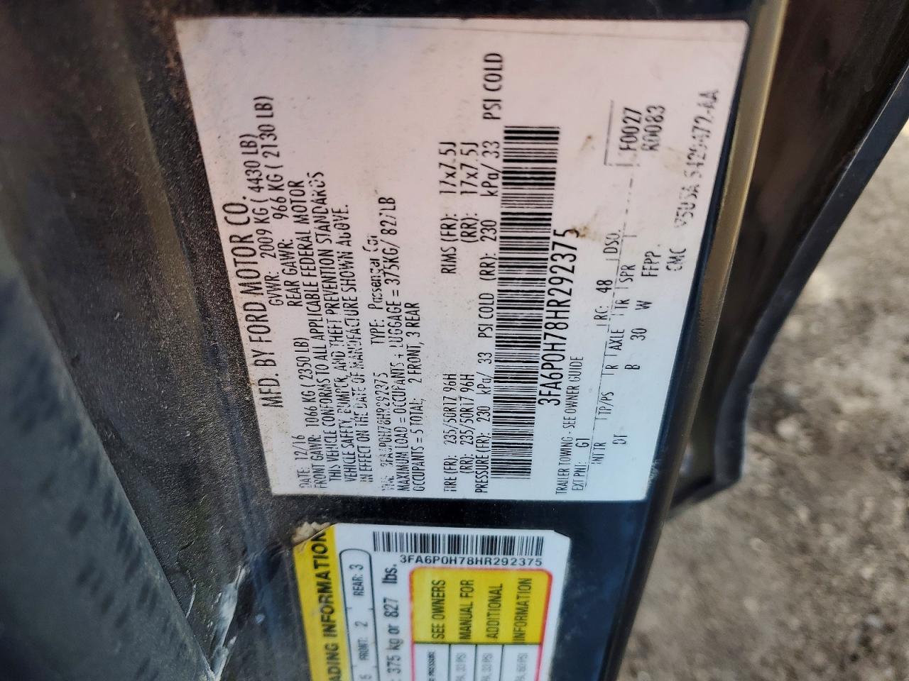 2017 FORD FUSION SE photo 34