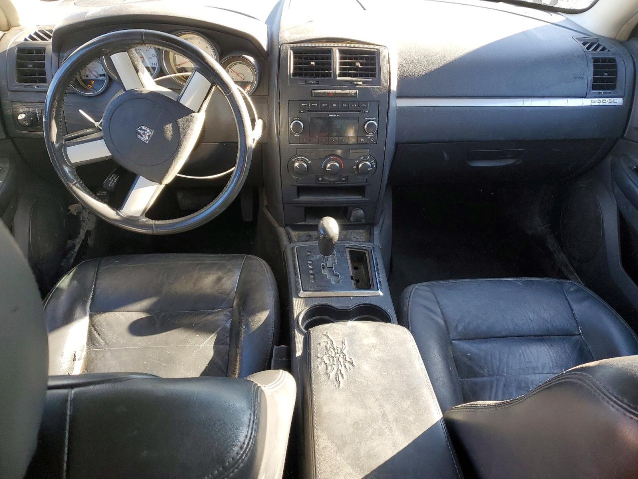 2010 DODGE CHARGER SXT photo 22
