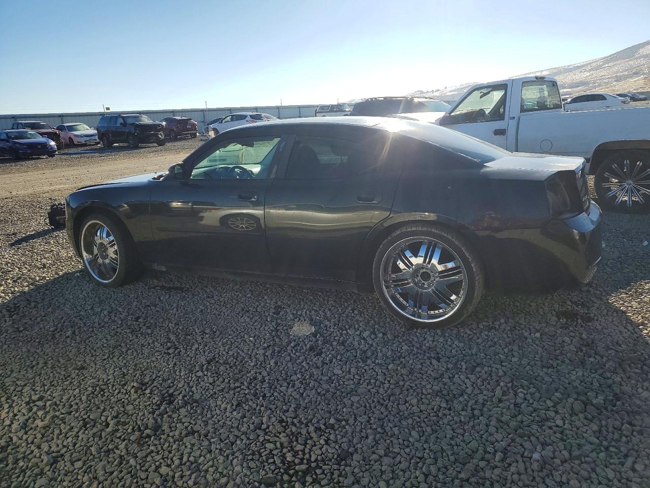 2010 DODGE CHARGER SXT photo 4