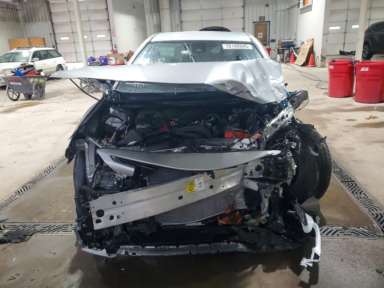 2021 TOYOTA CAMRY SE photo 9