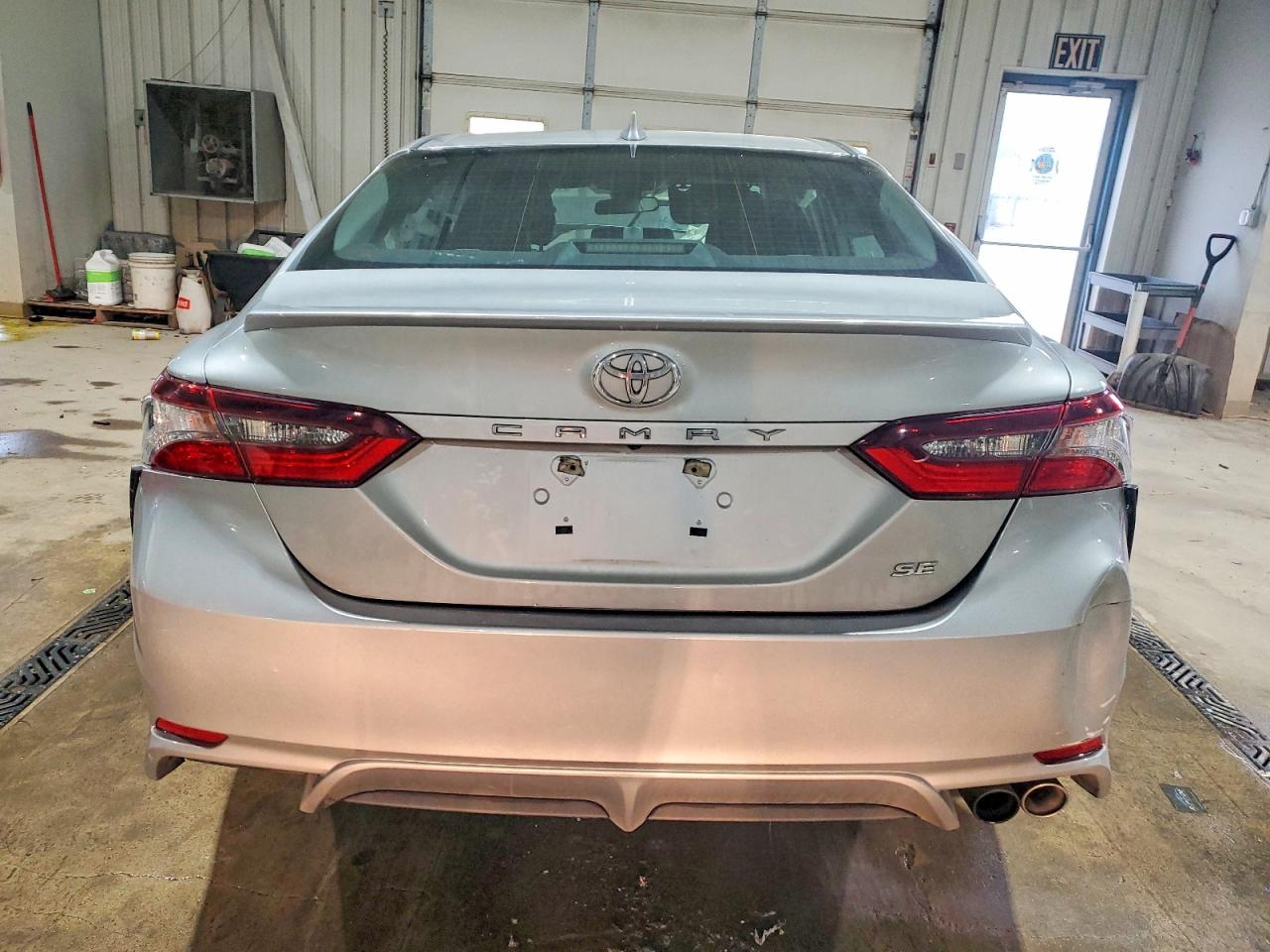 2021 TOYOTA CAMRY SE photo 11