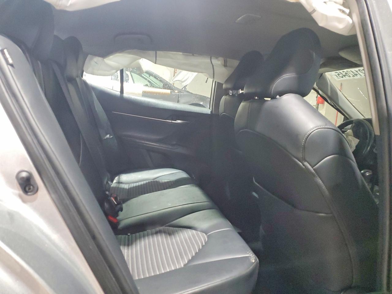 2021 TOYOTA CAMRY SE photo 19