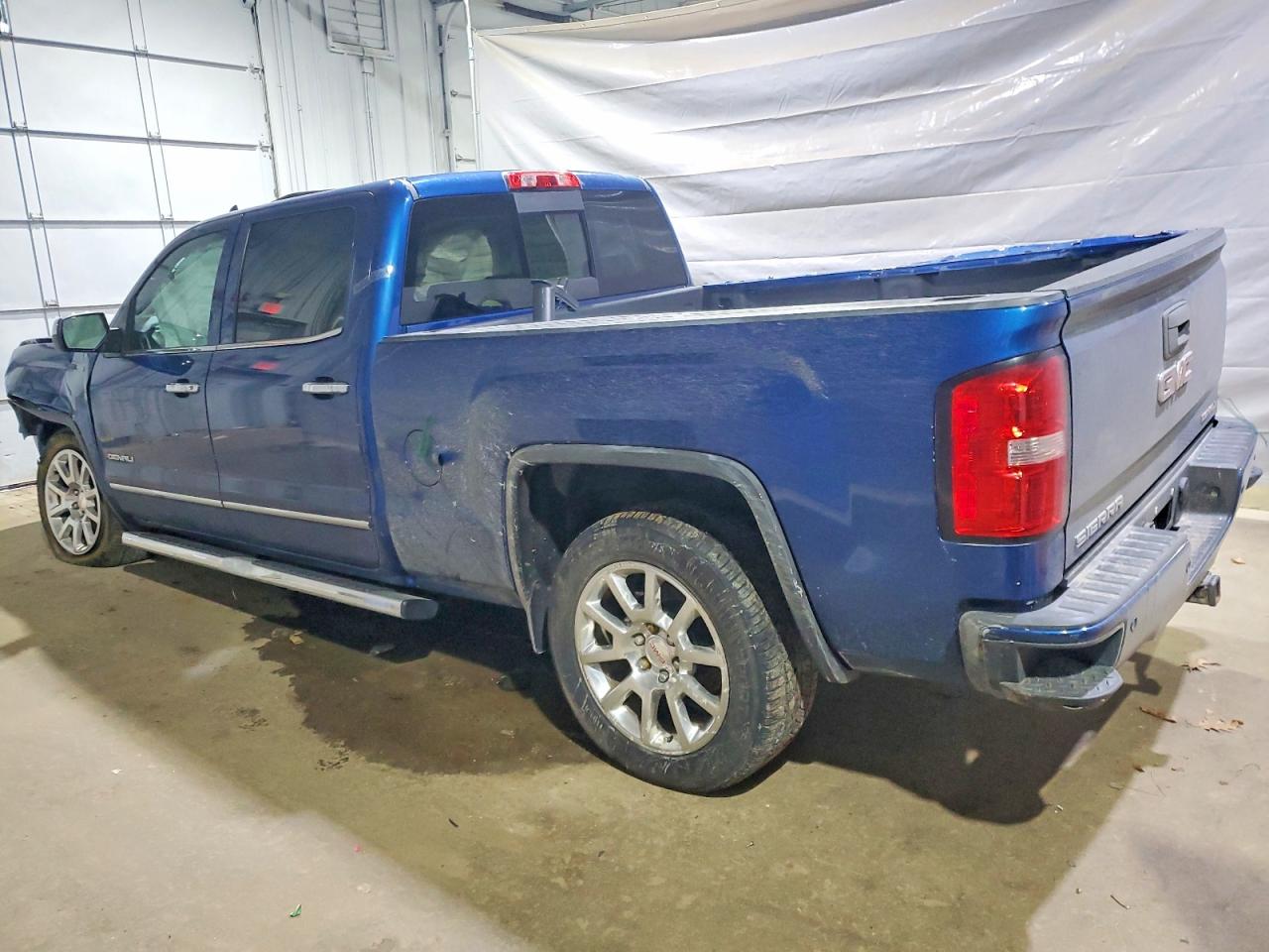 2015 GMC SIERRA K1500 DENALI photo 3