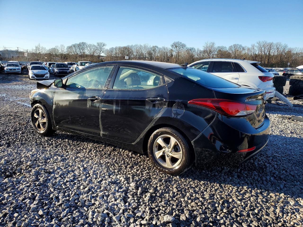 2014 HYUNDAI ELANTRA SE photo 3