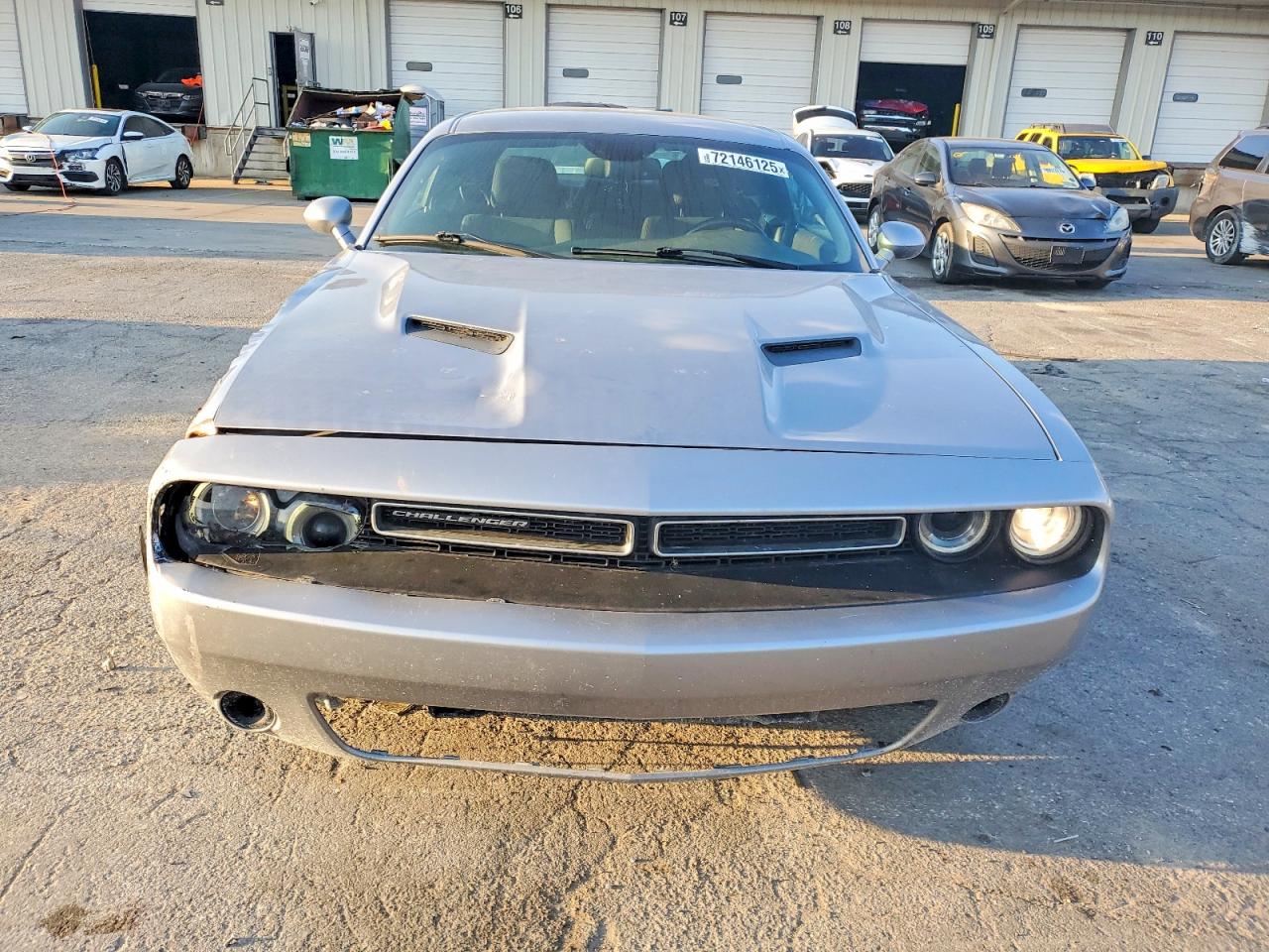 2016 DODGE CHALLENGER SXT photo 5