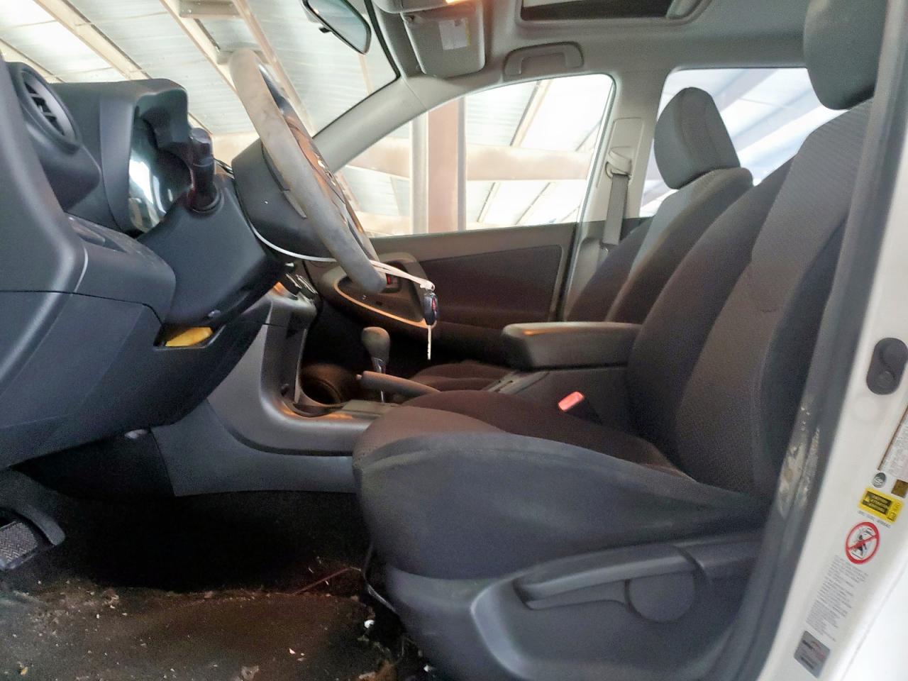 2009 TOYOTA RAV4 SPORT photo 13