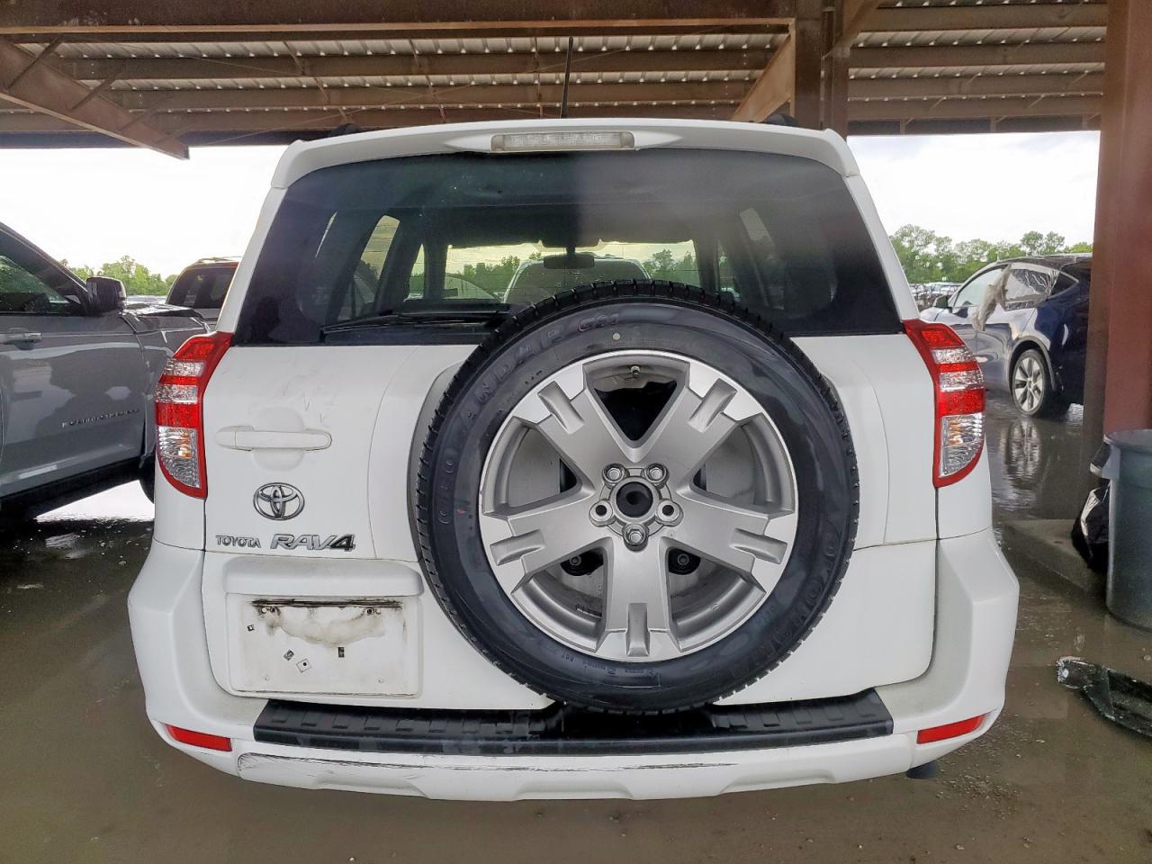 2009 TOYOTA RAV4 SPORT photo 11