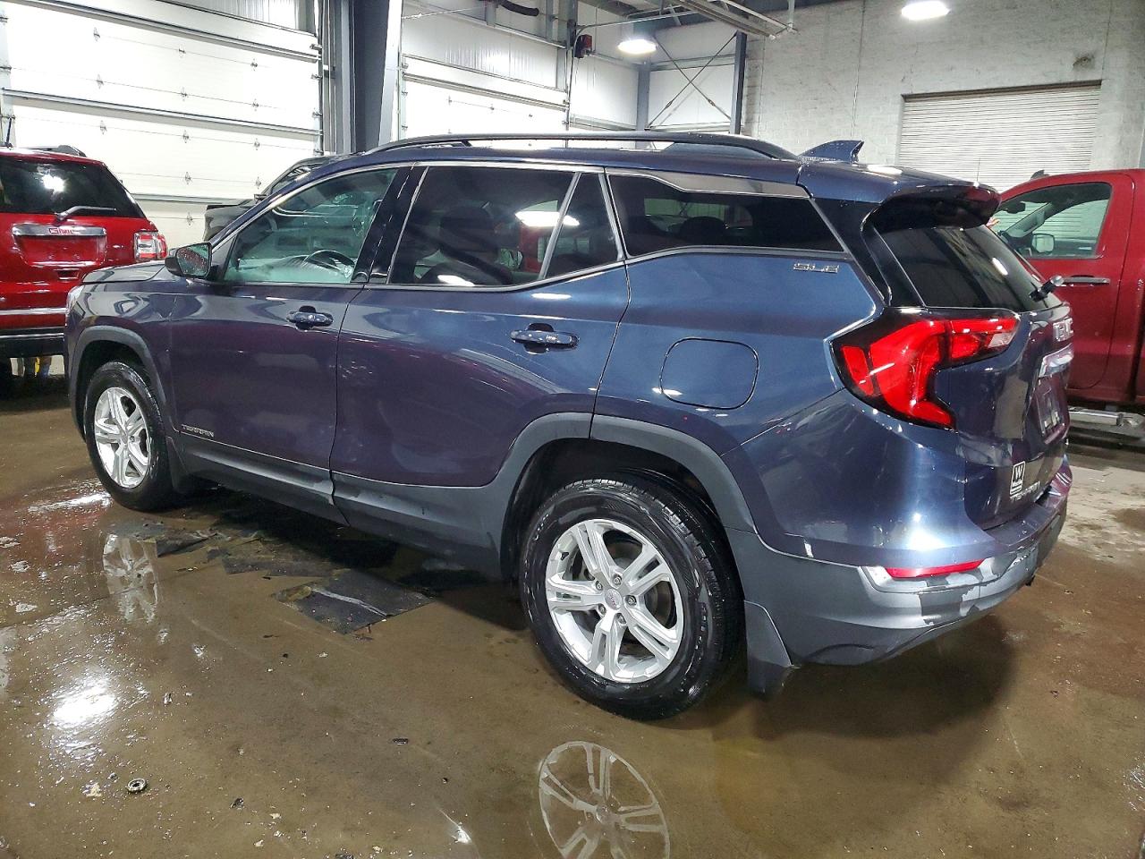 2019 GMC TERRAIN SLE photo 4