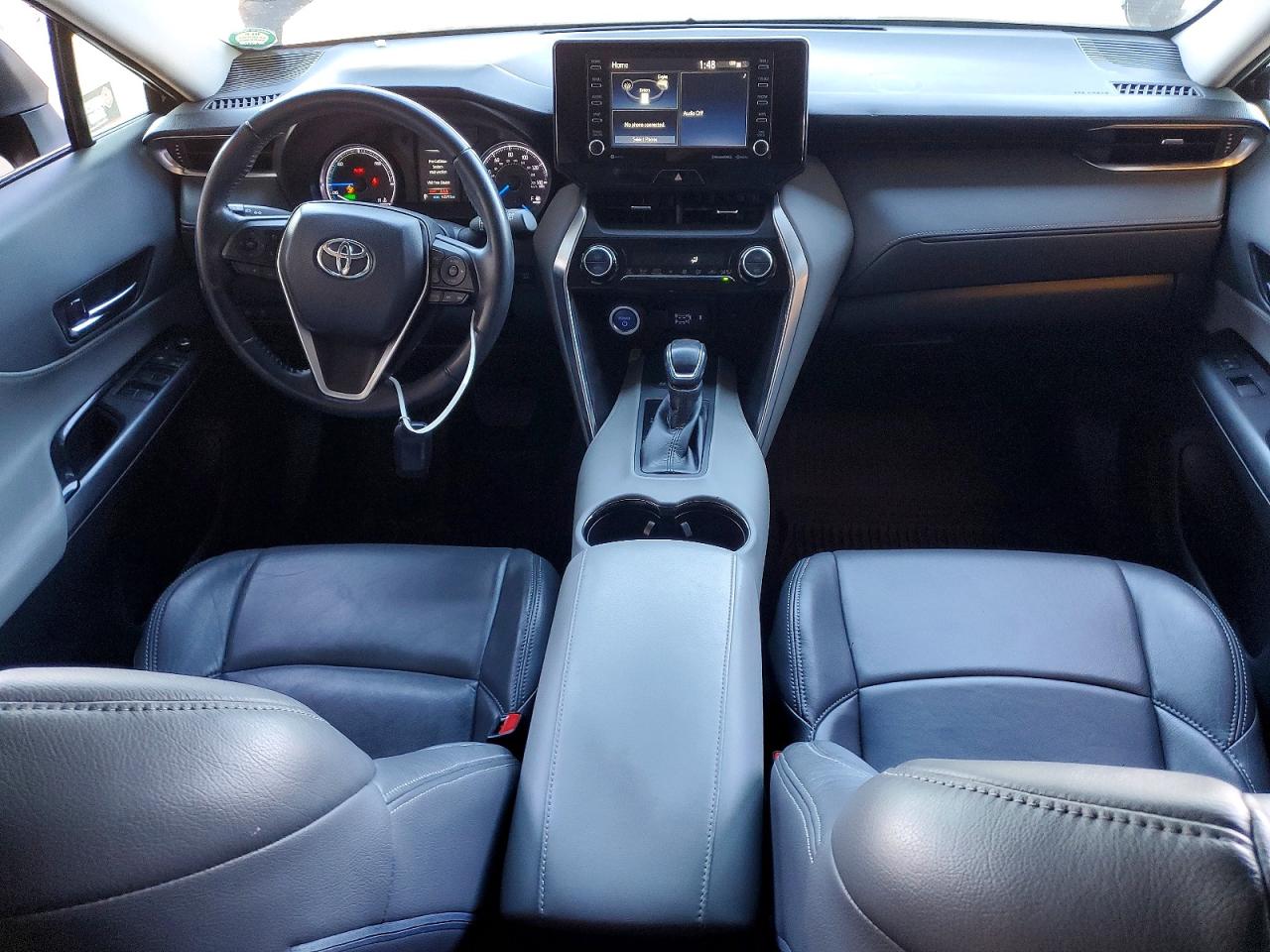 2022 TOYOTA VENZA LE photo 8