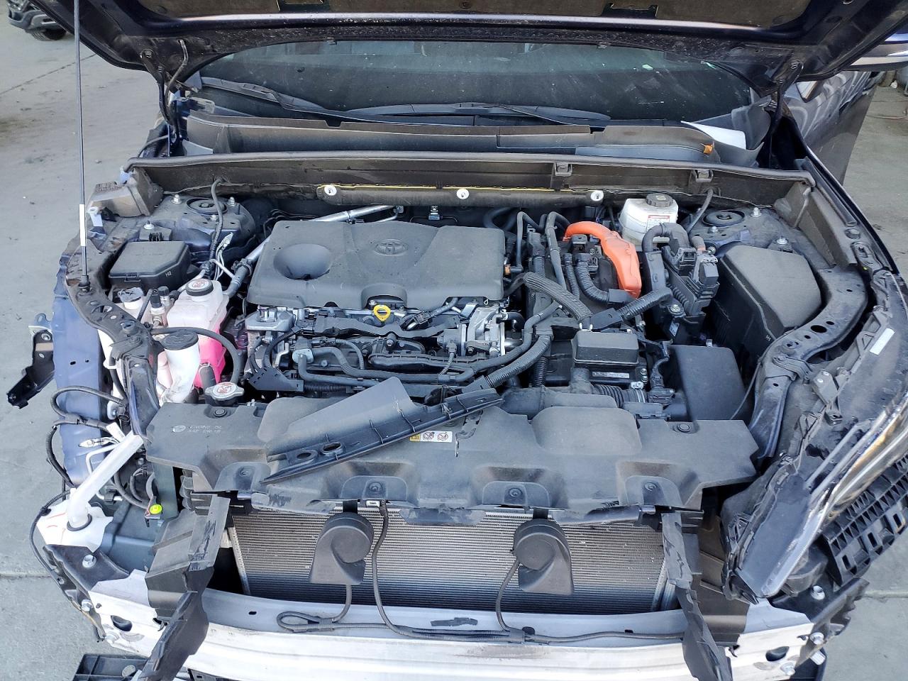 2022 TOYOTA VENZA LE photo 12