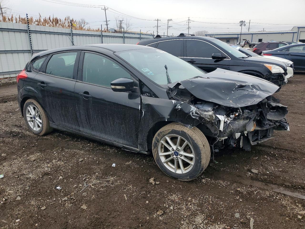 2015 FORD FOCUS SE photo 10