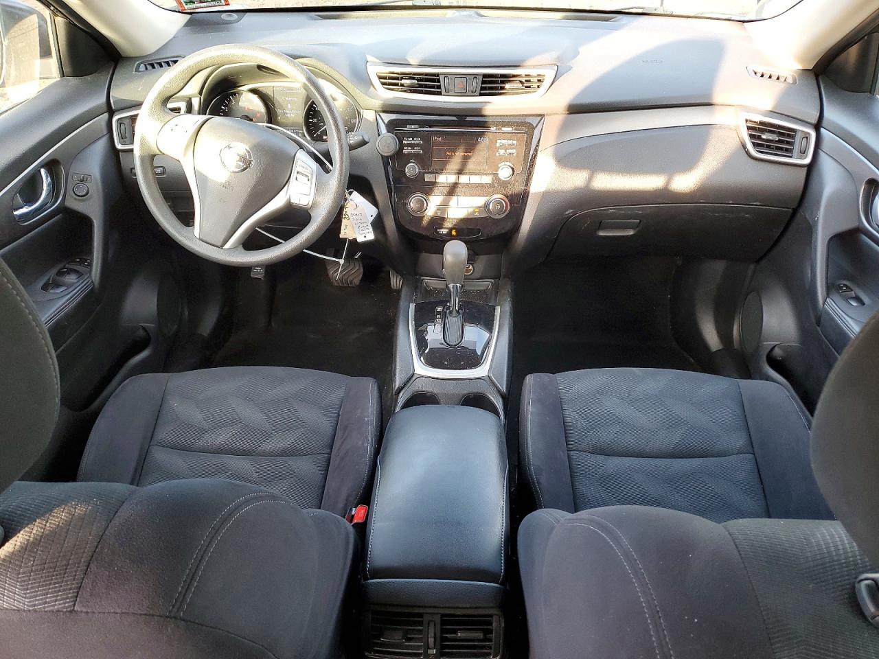 2016 NISSAN ROGUE S photo 15