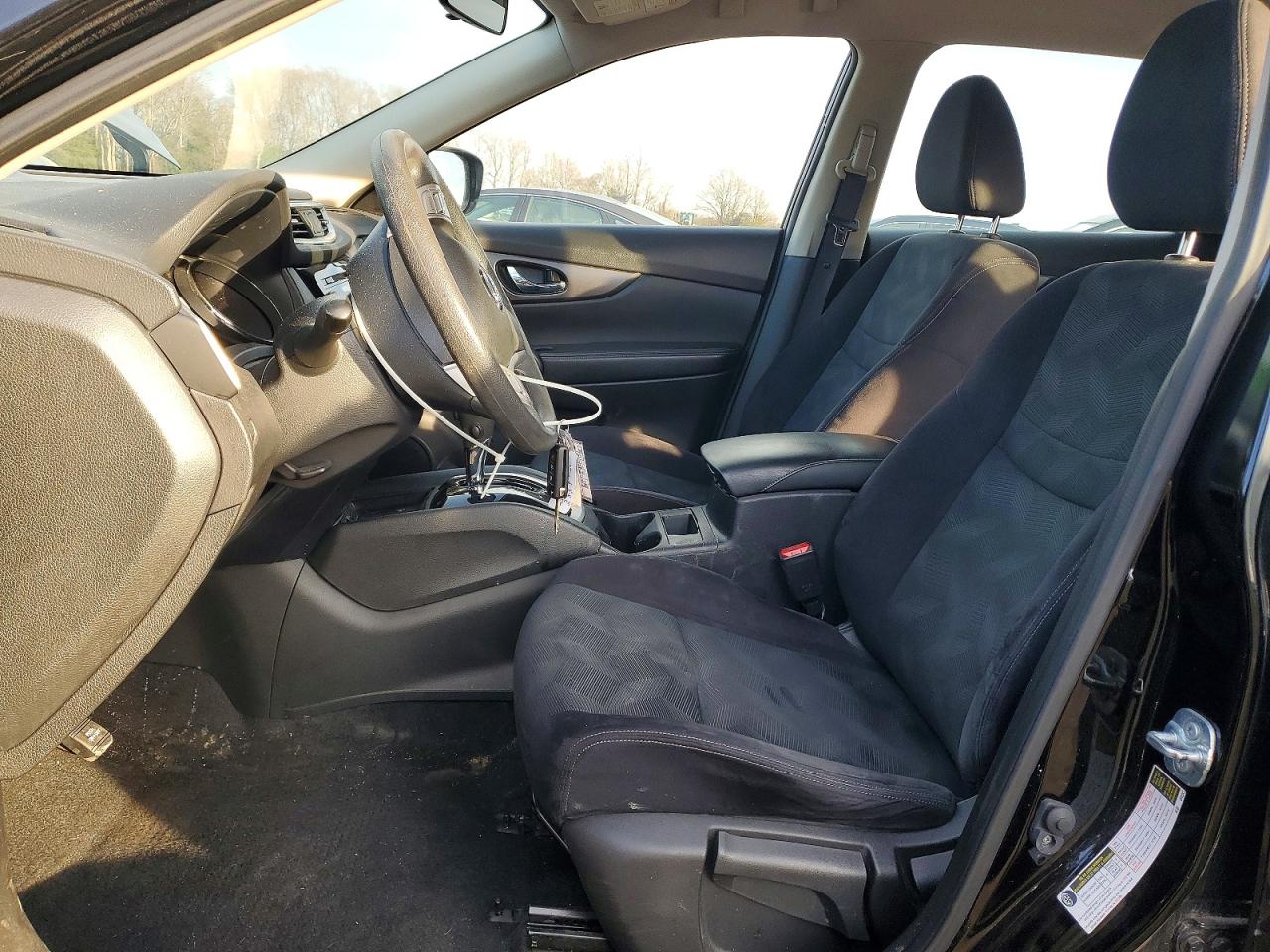 2016 NISSAN ROGUE S photo 13
