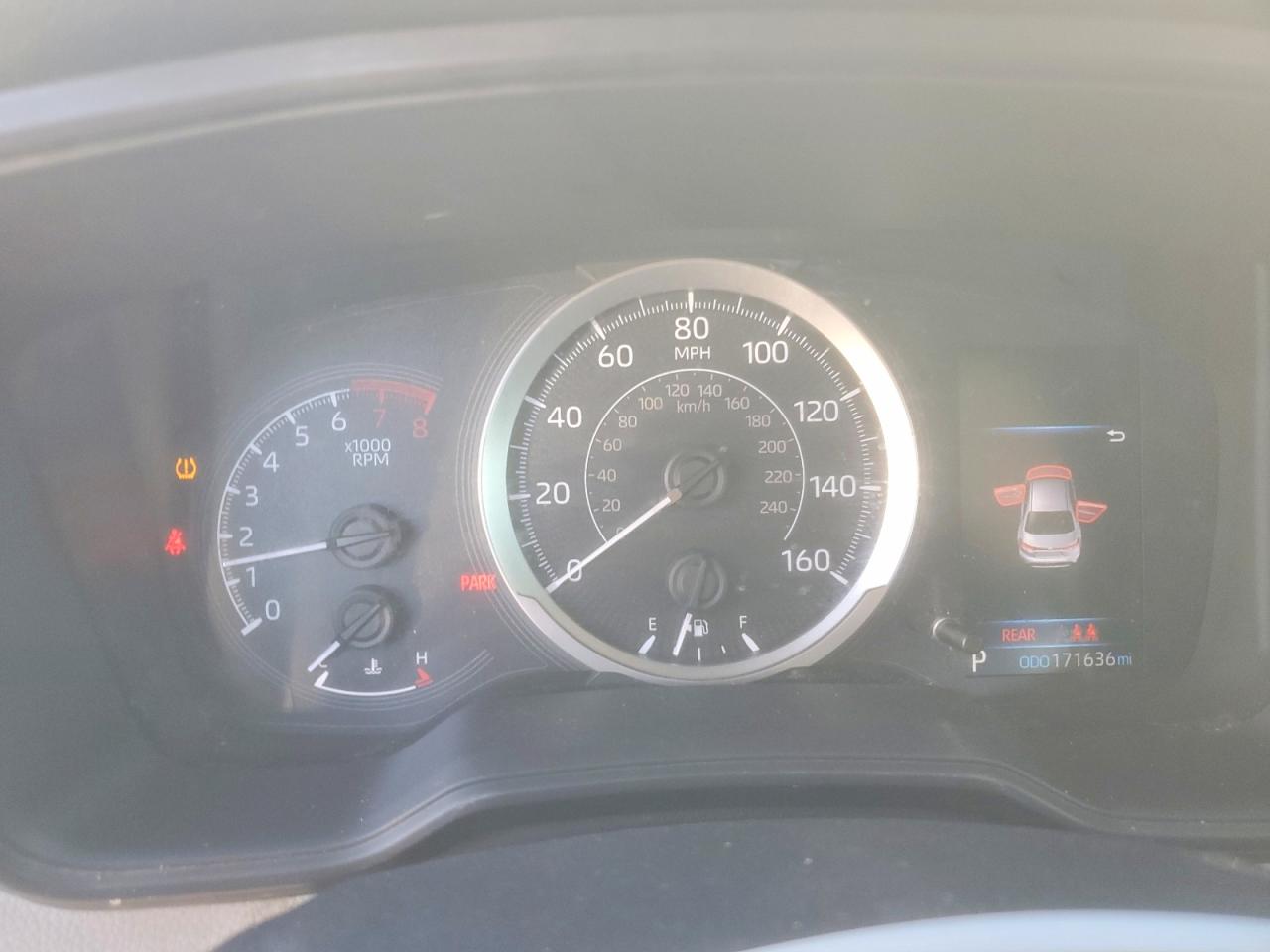 2020 TOYOTA COROLLA LE photo 9