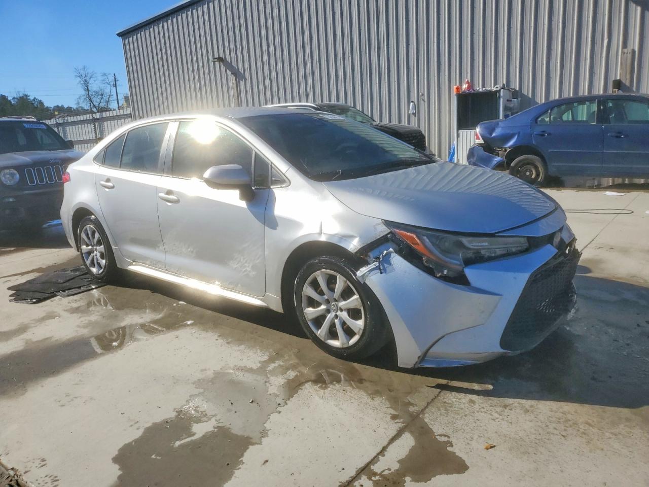 2020 TOYOTA COROLLA LE photo 4
