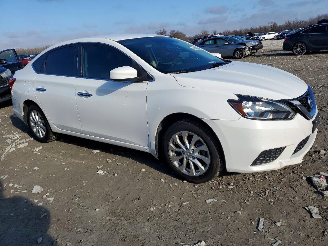 2019 NISSAN SENTRA S photo 7