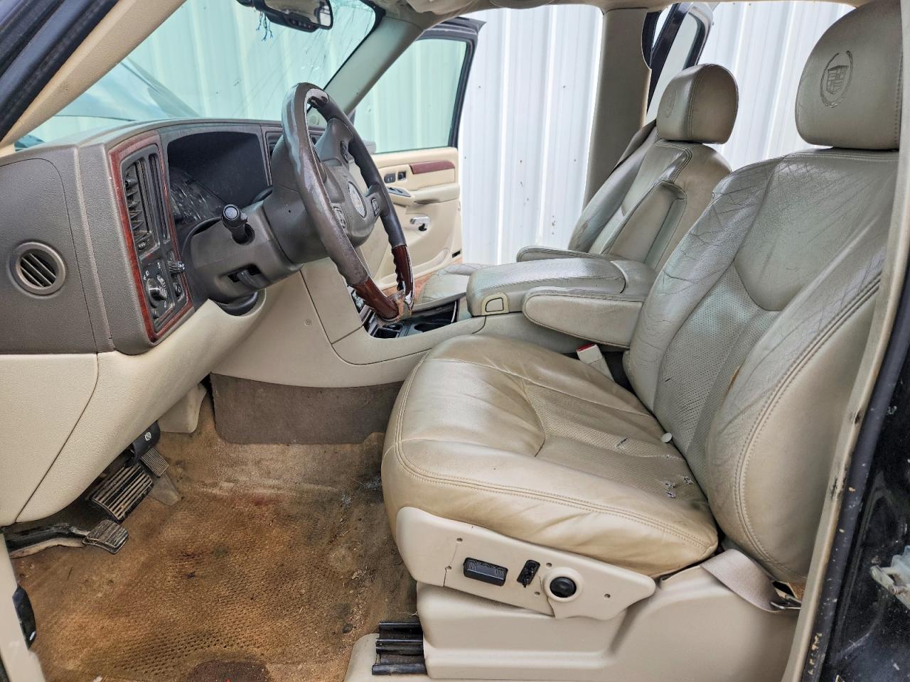 2006 CADILLAC ESCALADE LUXURY photo 13