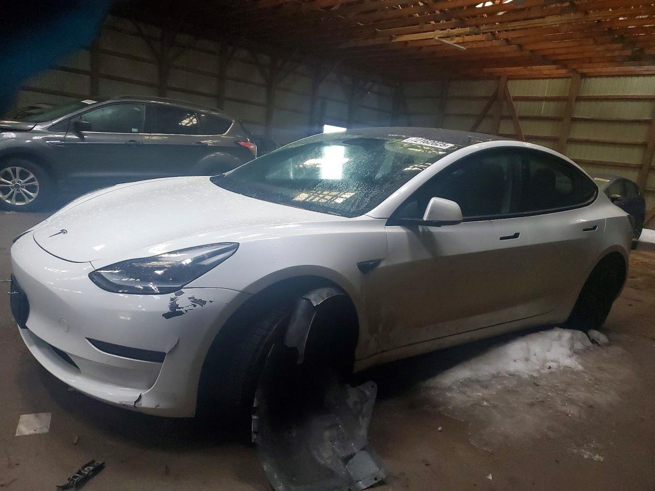 2021 TESLA MODEL 3