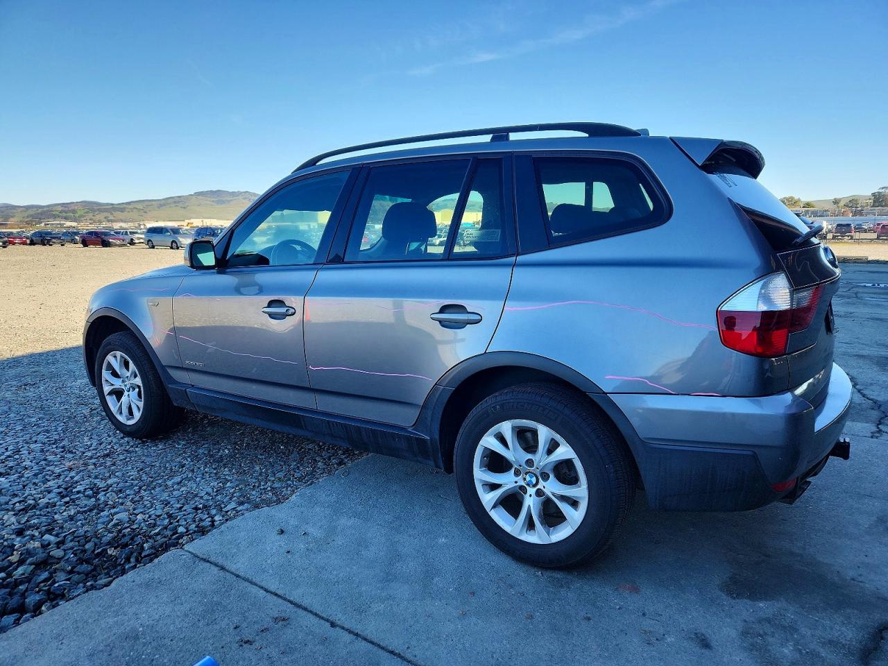 2009 BMW X3 XDRIVE30I photo 2