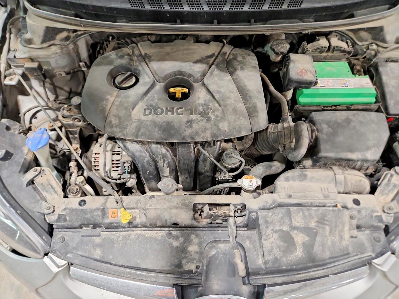 2014 HYUNDAI ELANTRA SE photo 21