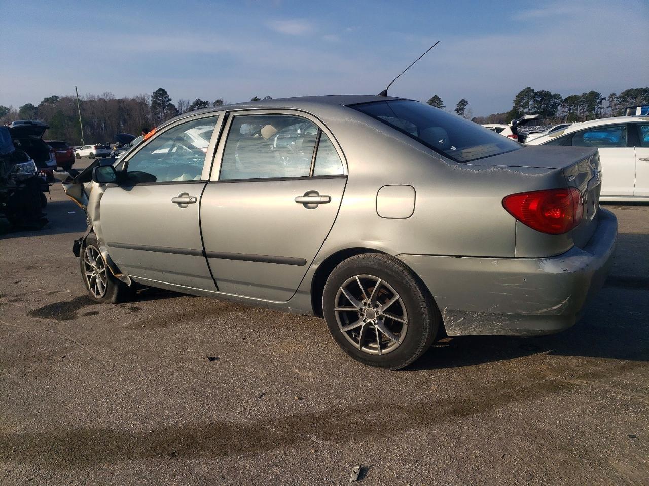 2004 TOYOTA COROLLA CE photo 2