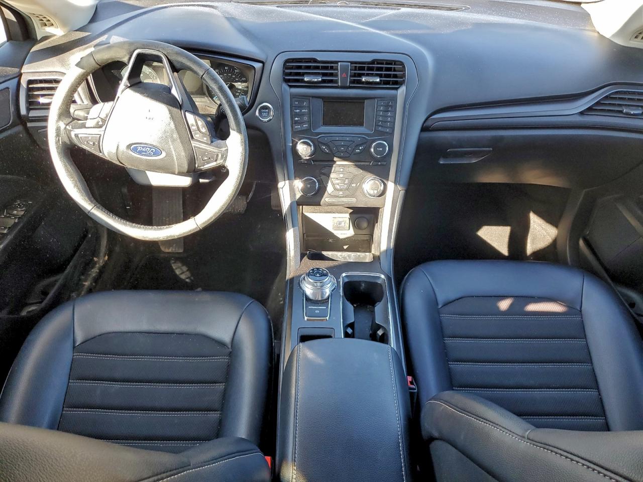 2018 FORD FUSION SE photo 22
