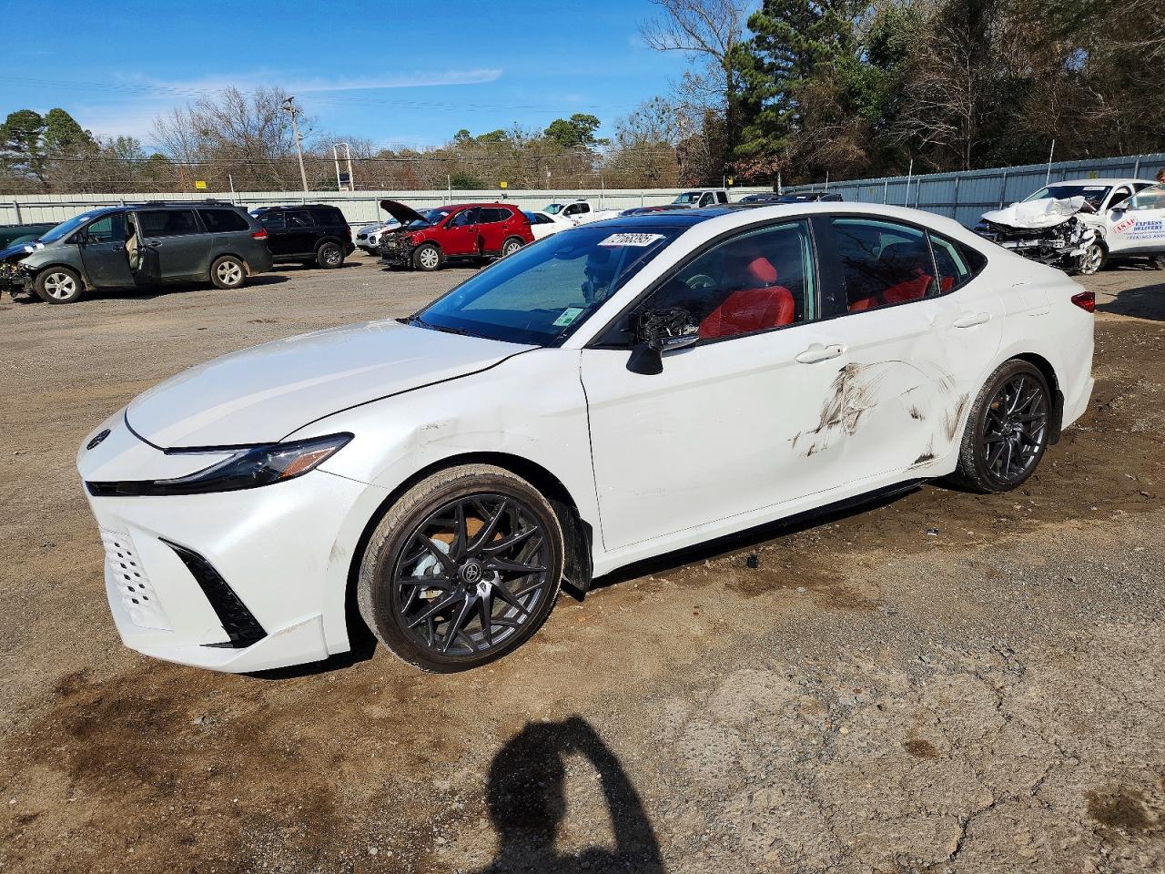 2025 TOYOTA CAMRY