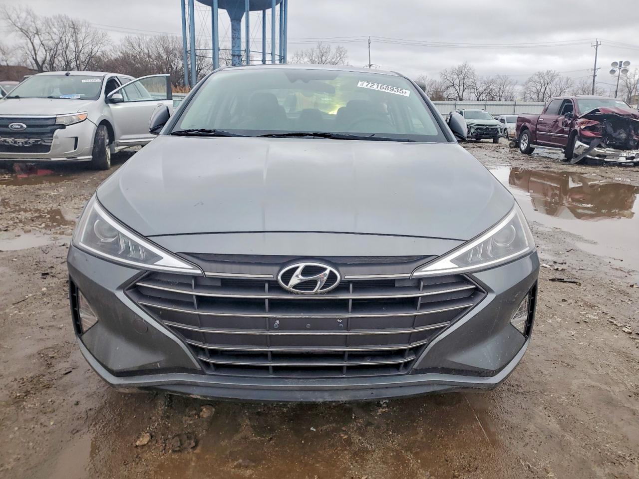 2019 HYUNDAI ELANTRA SEL photo 9
