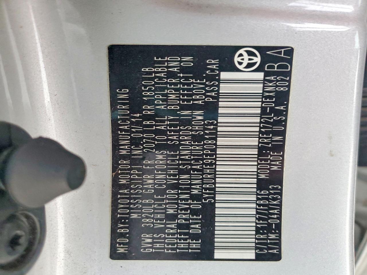2014 TOYOTA COROLLA L photo 34