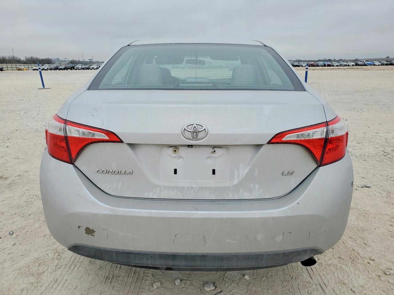2014 TOYOTA COROLLA L photo 16