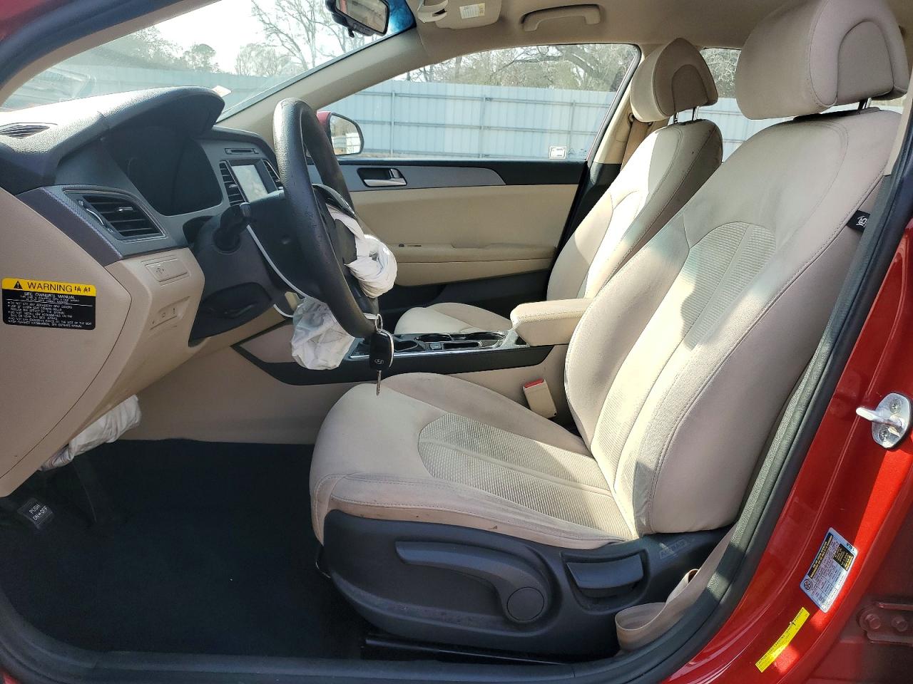 2017 HYUNDAI SONATA SE photo 13