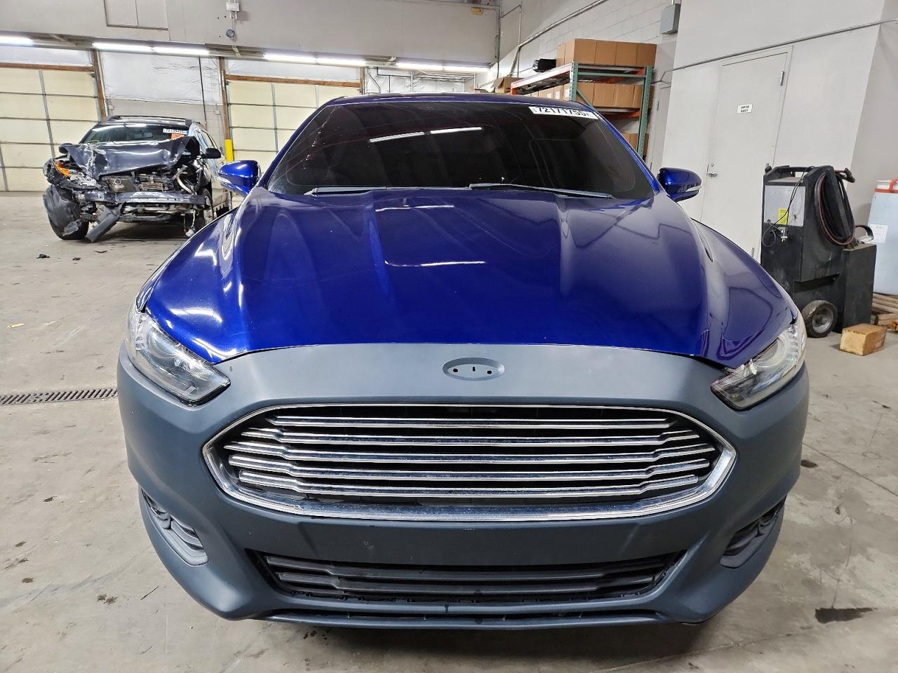 2014 FORD FUSION SE photo 5