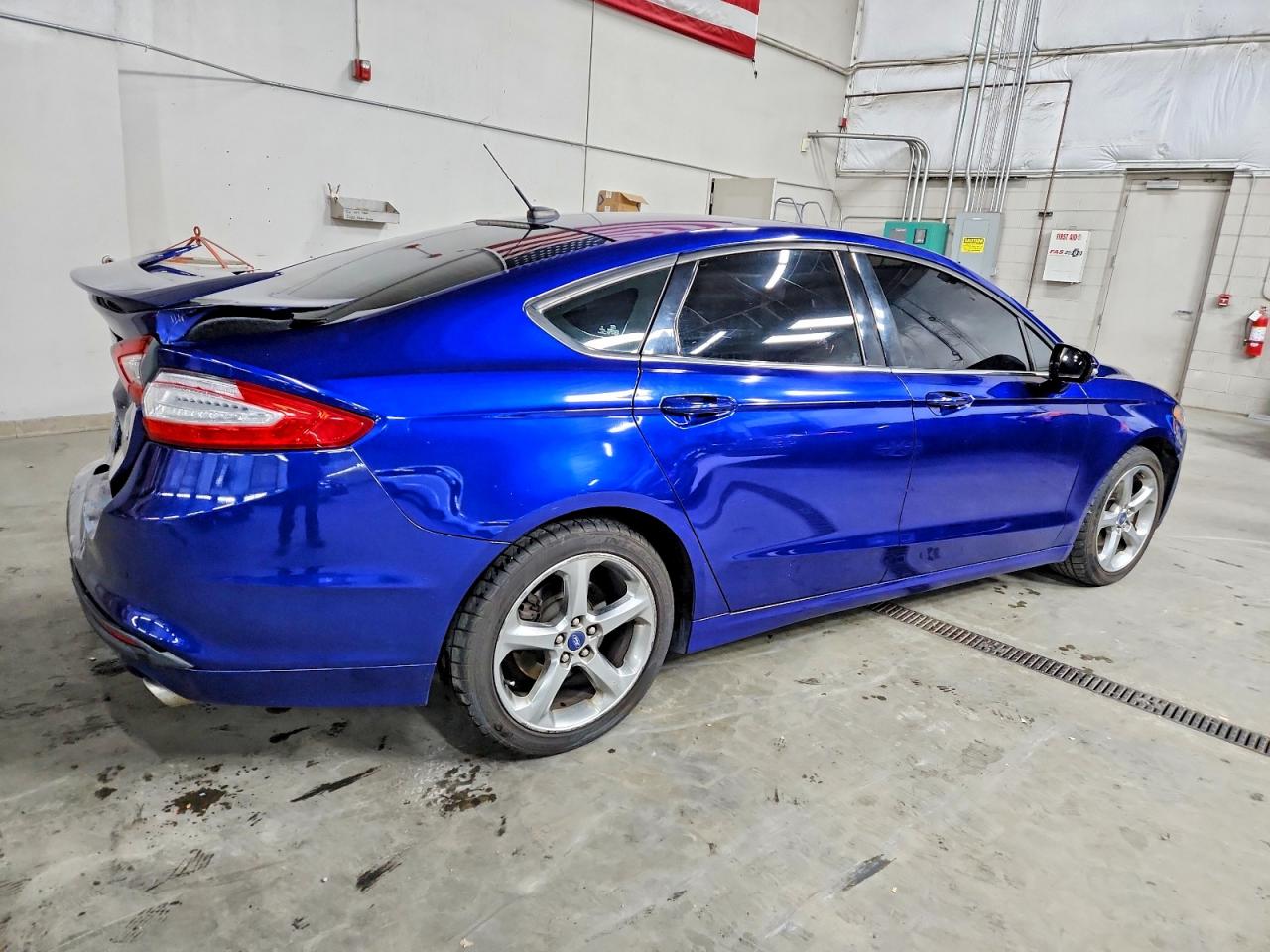 2014 FORD FUSION SE photo 3