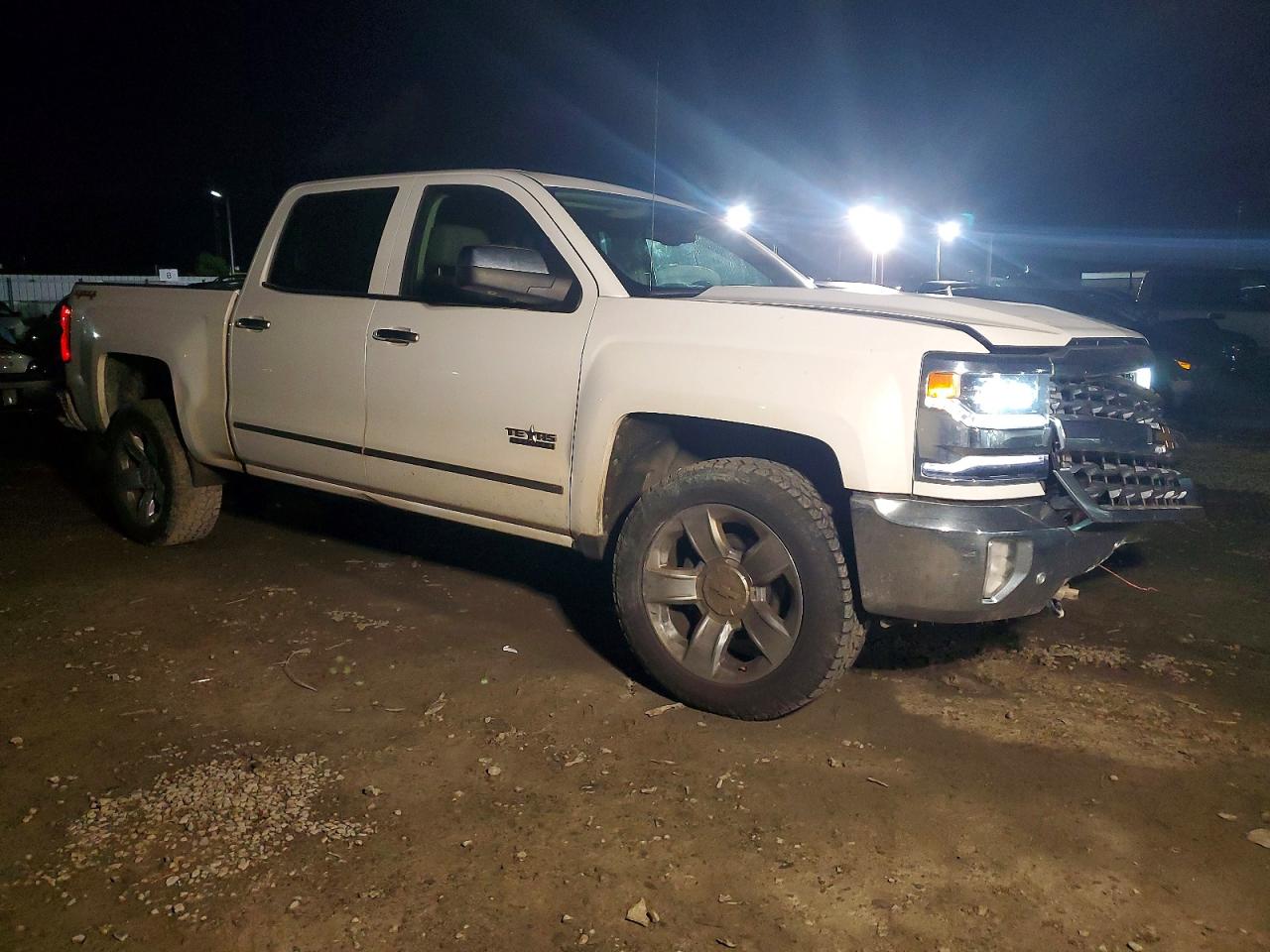 2016 CHEVROLET SILVERADO K1500 LTZ photo 10