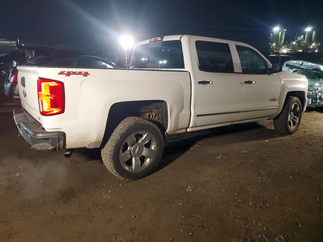 2016 CHEVROLET SILVERADO K1500 LTZ photo 7