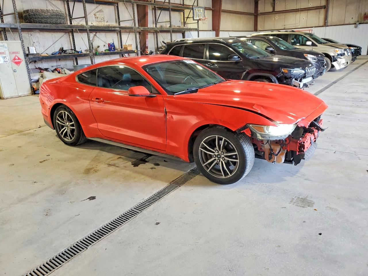 2016 FORD MUSTANG photo 4