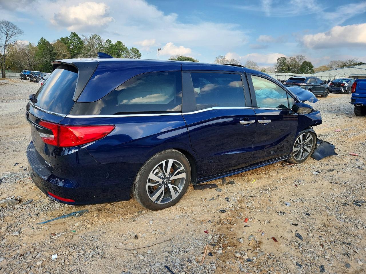 2024 HONDA ODYSSEY TOURING photo 5