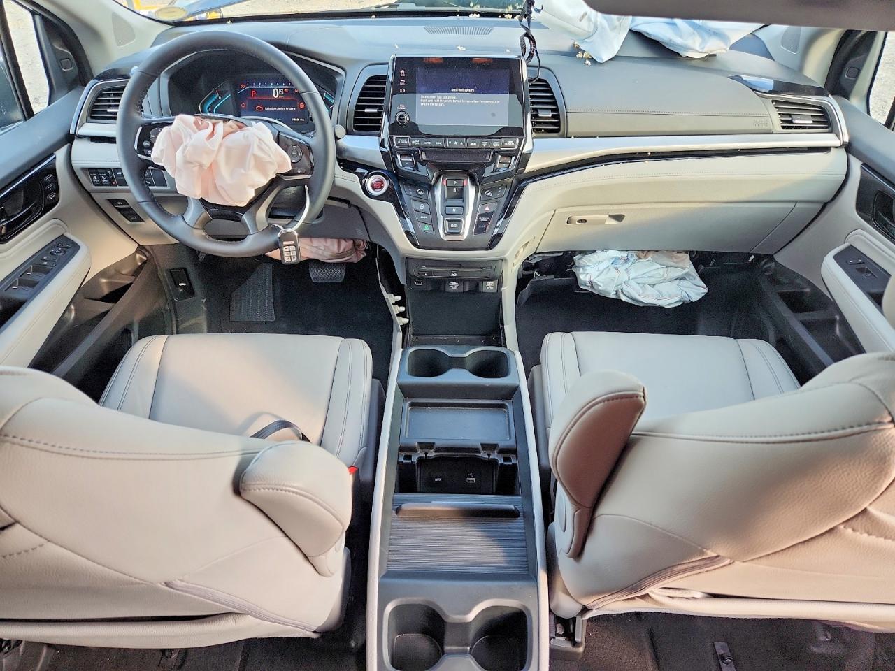 2024 HONDA ODYSSEY TOURING photo 15