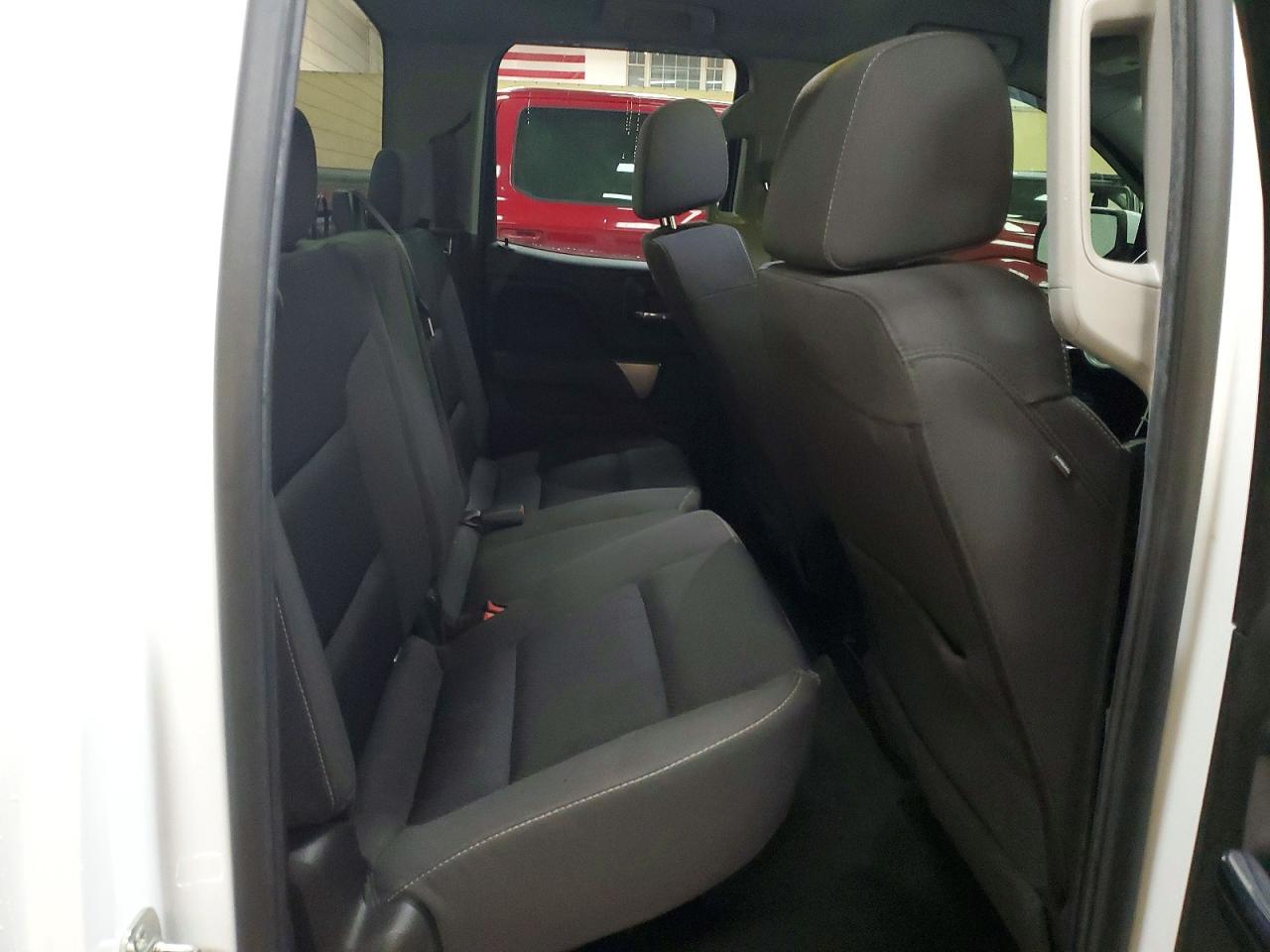 2016 CHEVROLET SILVERADO K1500 LT photo 19