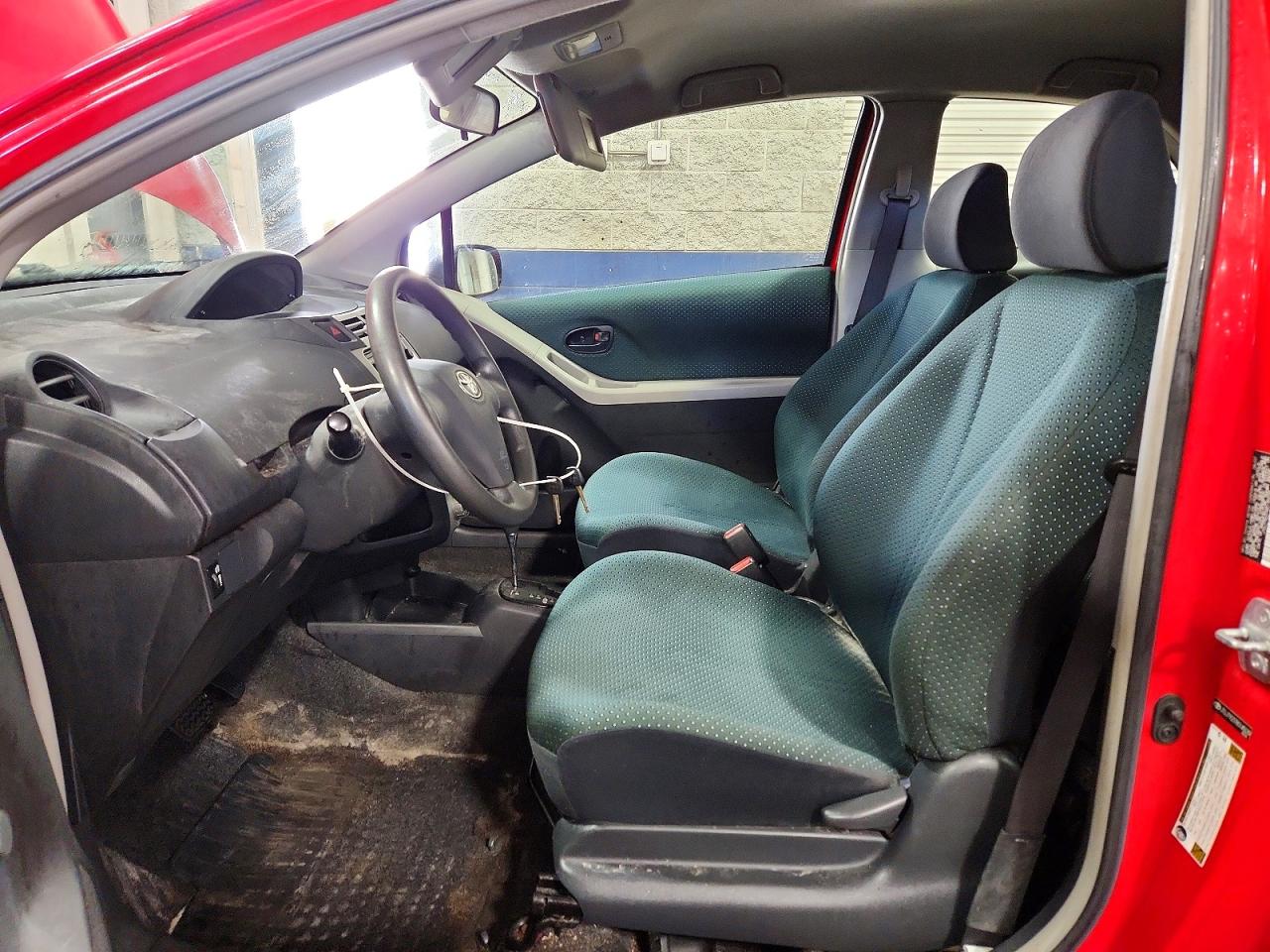 2008 TOYOTA YARIS BASE photo 7