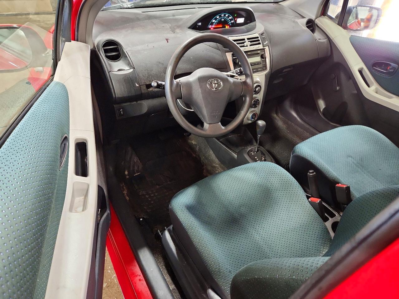 2008 TOYOTA YARIS BASE photo 8